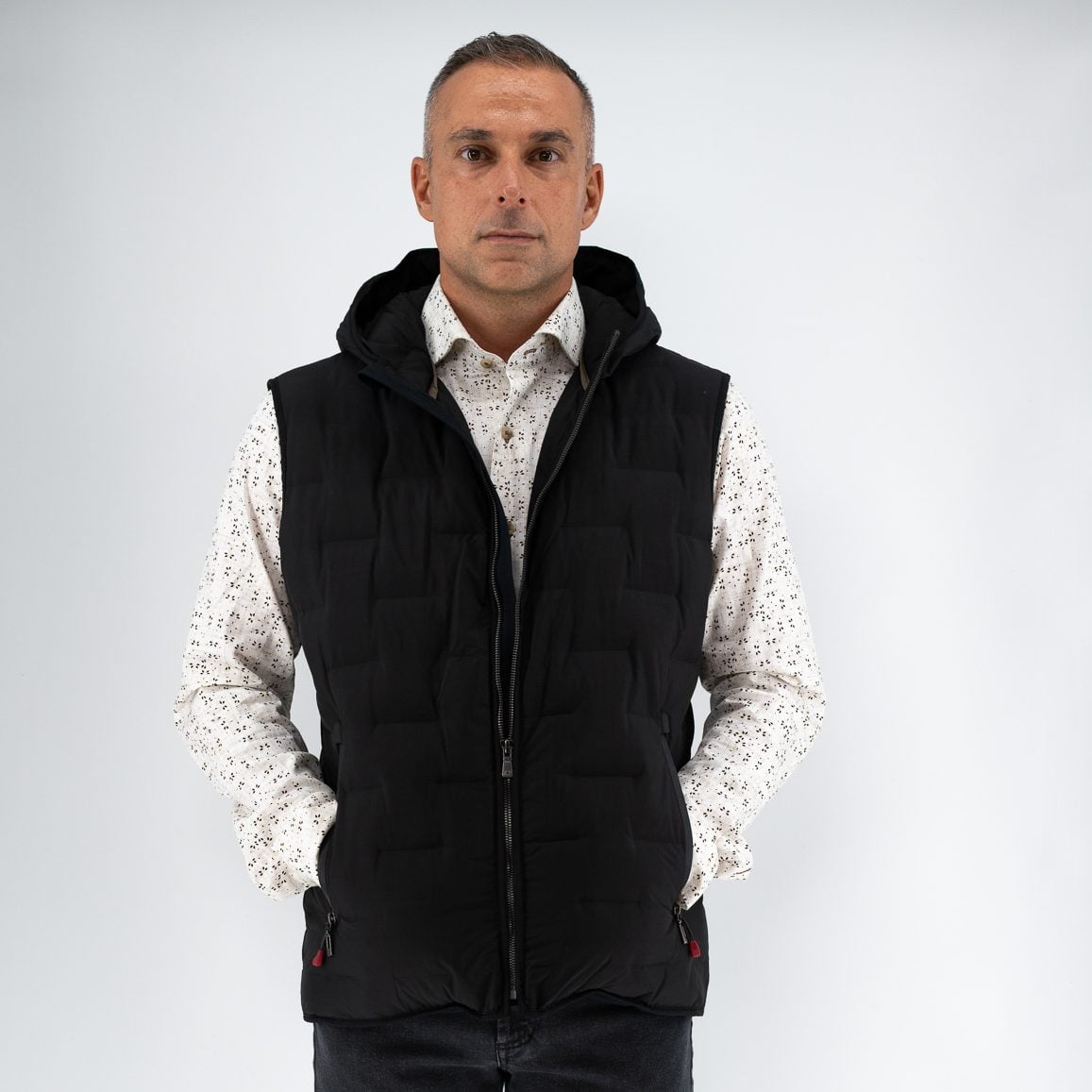 Αμάνικο με κουκούλα Guy Laroche μαύρο GL2024402G_001