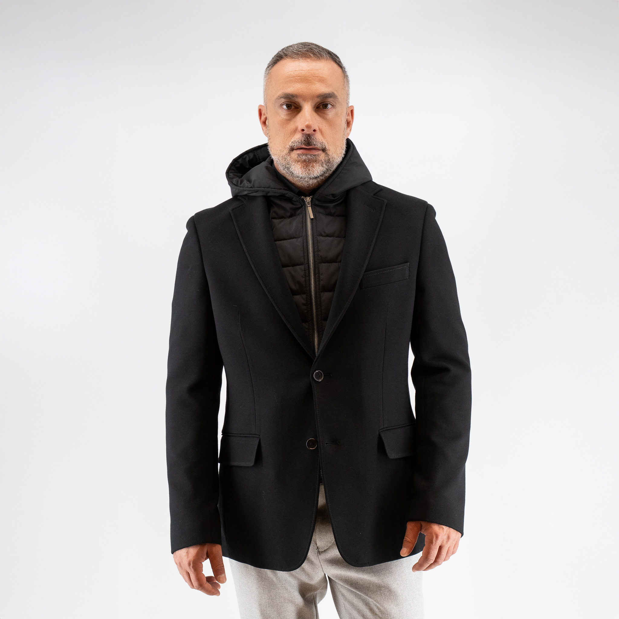 Σακάκι Guy Laroche μαύρο με αποσπώμενη κουκούλα fit line GLEW23003_10121K_F_10