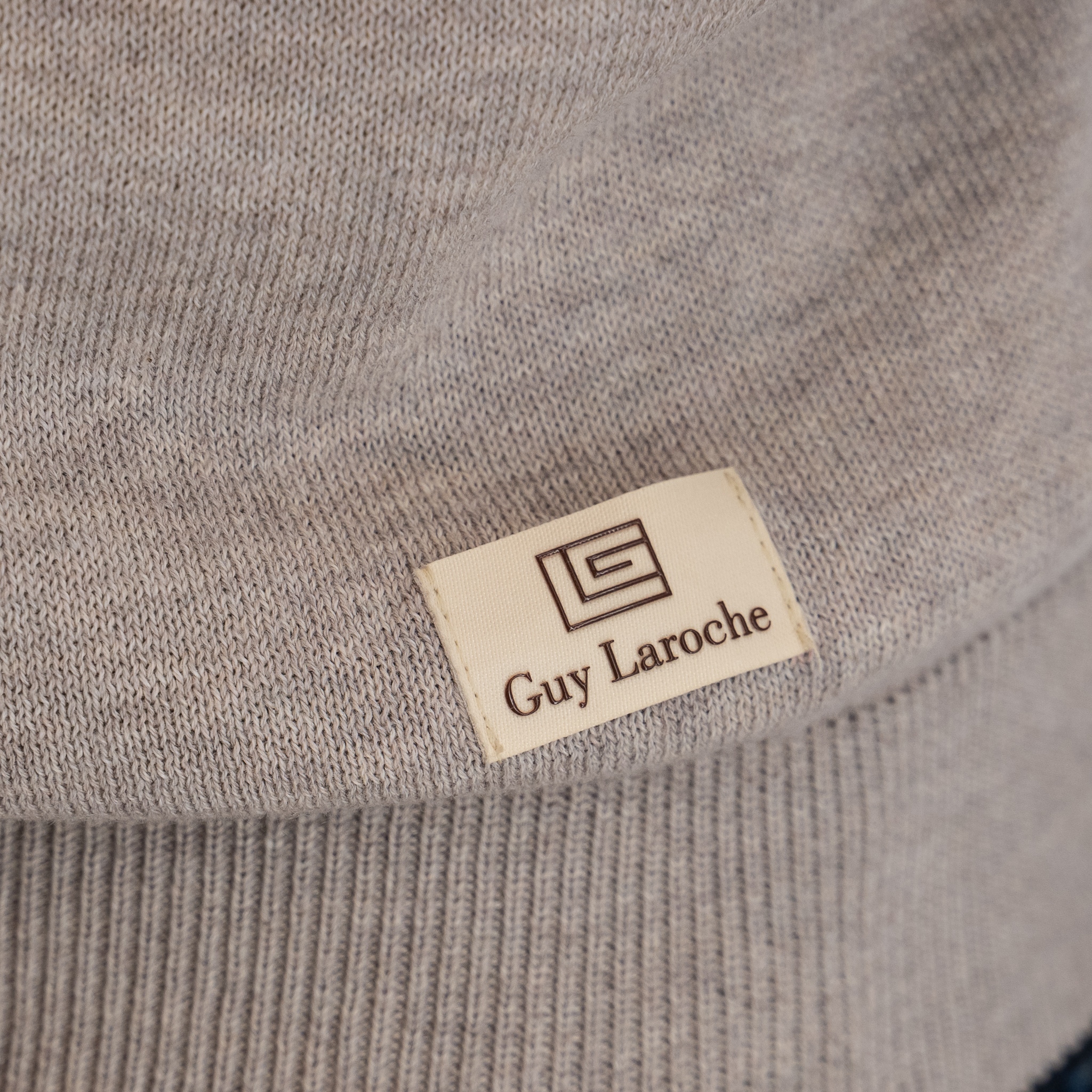 Πλεκτή λαιμόκοψη Guy Laroche μπεζ regular fit GLEW27209_11 - Image 4