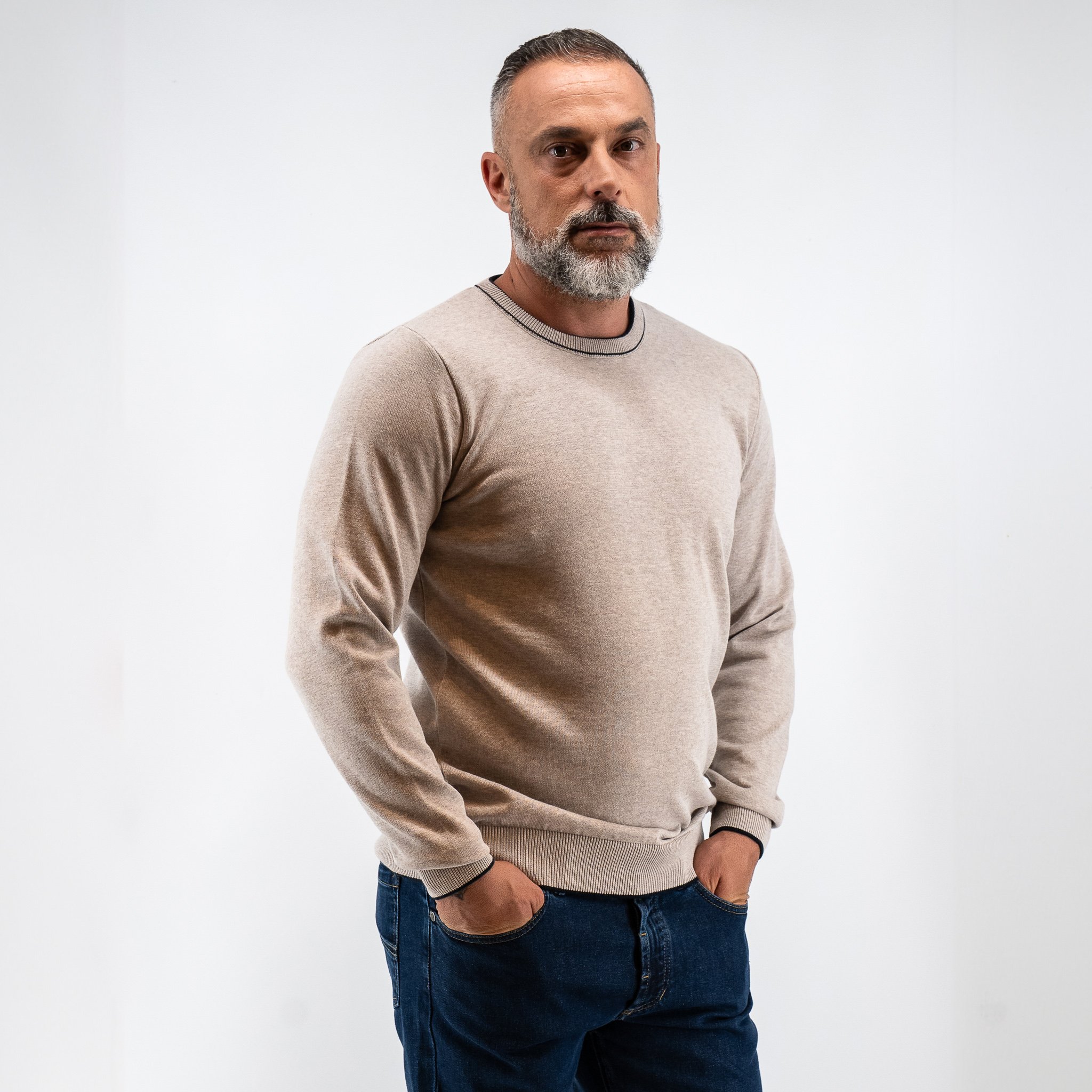 Πλεκτή λαιμόκοψη Guy Laroche μπεζ regular fit GLEW27209_11 - Image 2