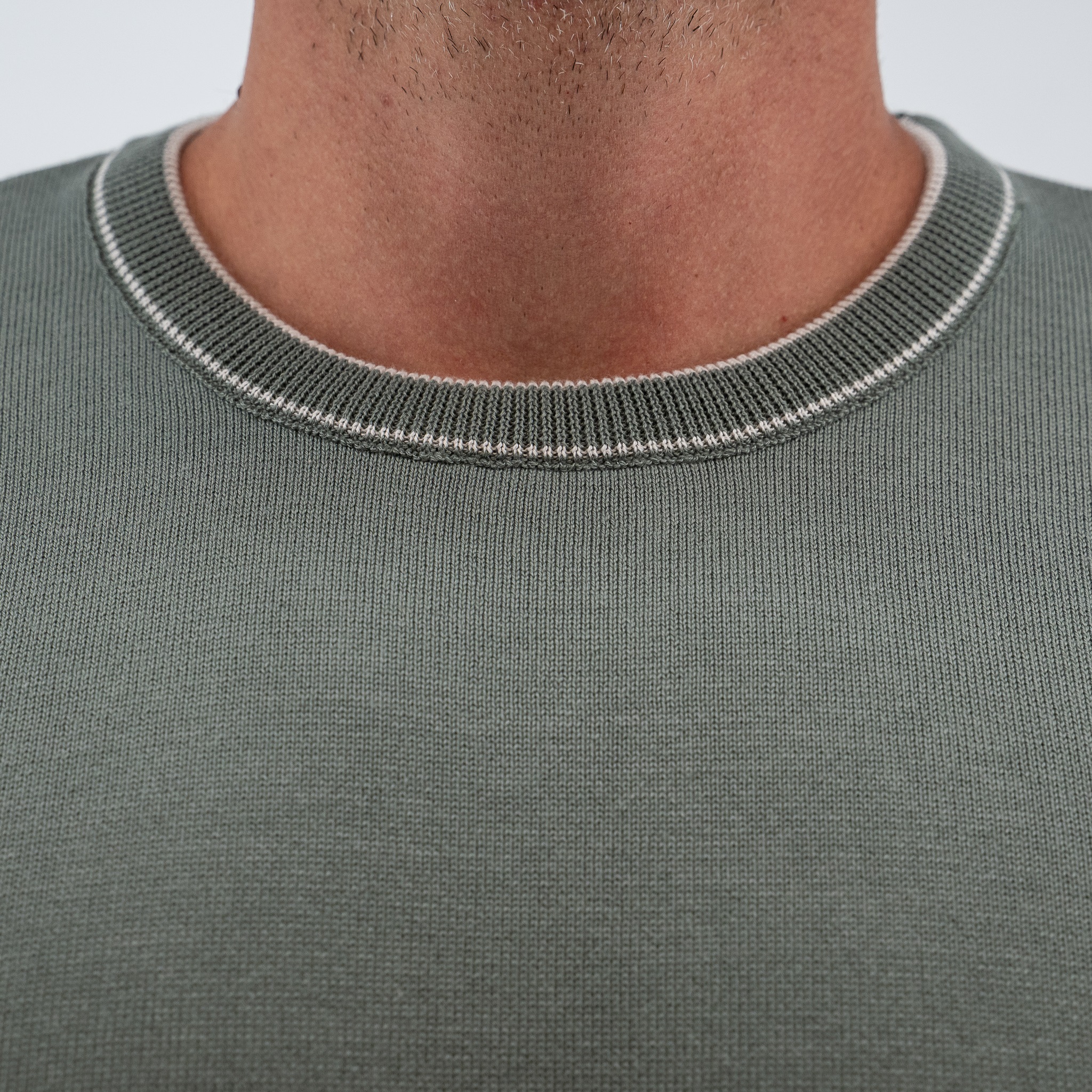 Πλεκτή λαιμόκοψη Guy Laroche στο χρώμα της μέντας regular fit GLEW27209_21 - Image 6