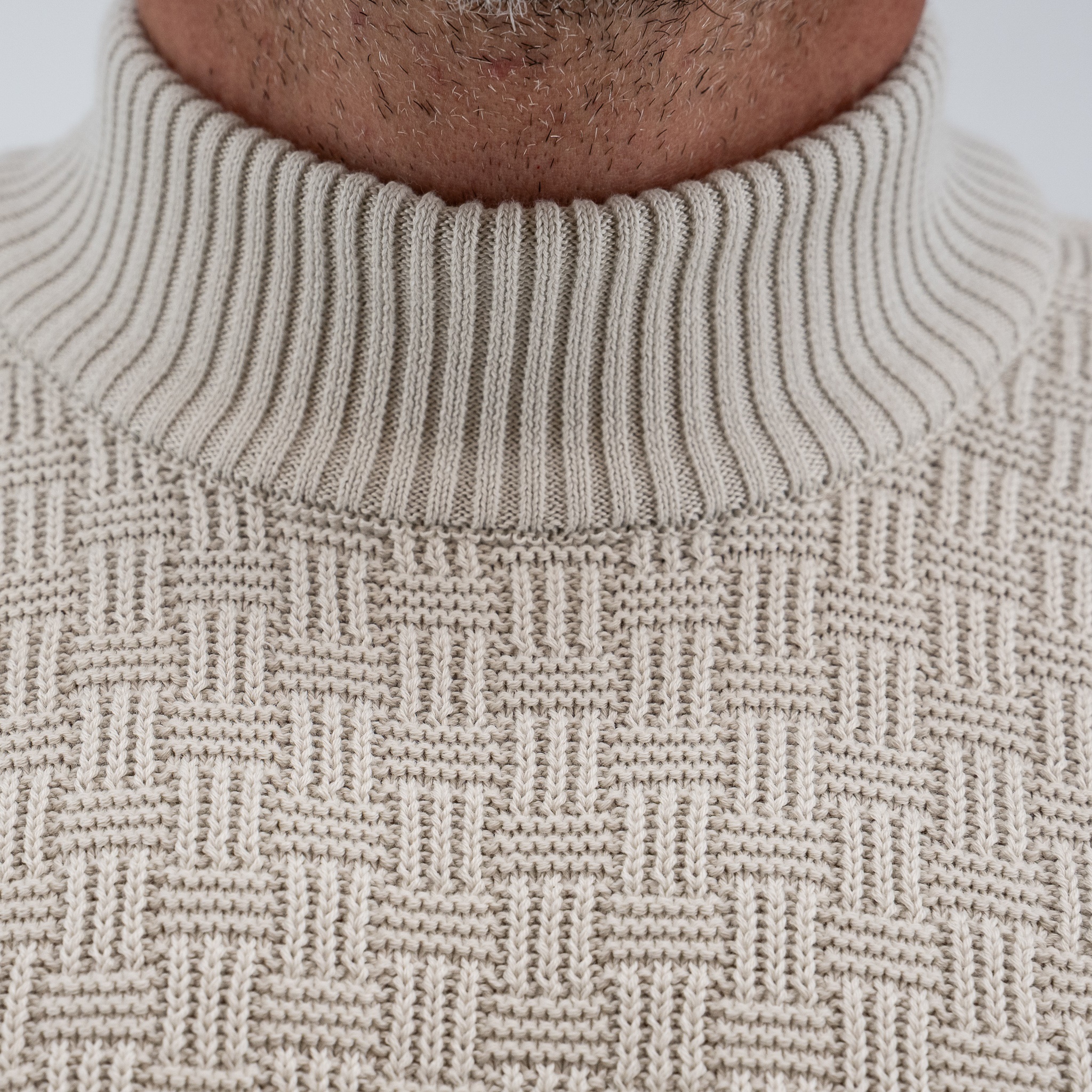 Πλεκτό λουπέτο Guy Laroche στο χρώμα του πάγου regular fit GLEW27211_3 - Image 5