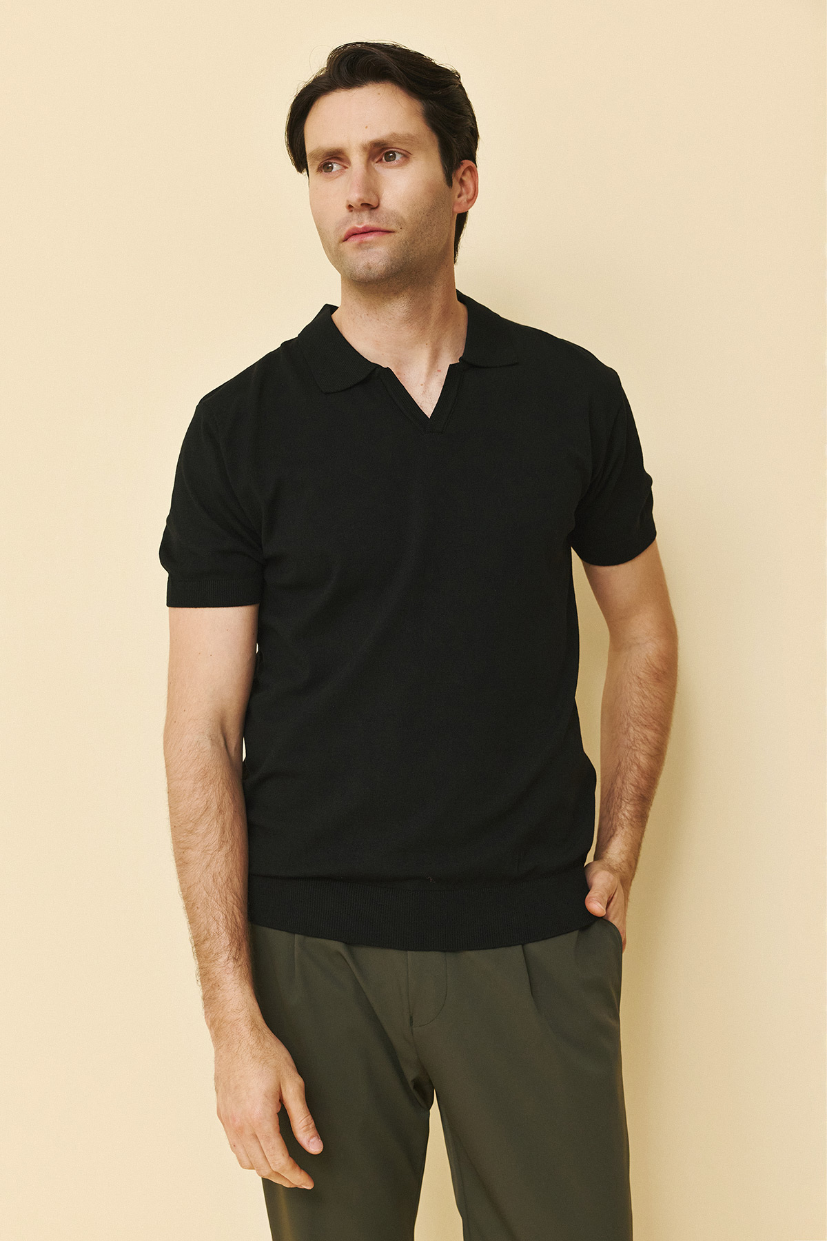 Μπλούζα πλεκτή με γιακά και βε Guy Laroche μαύρο modern fit GLFS17221_17 - Image 3